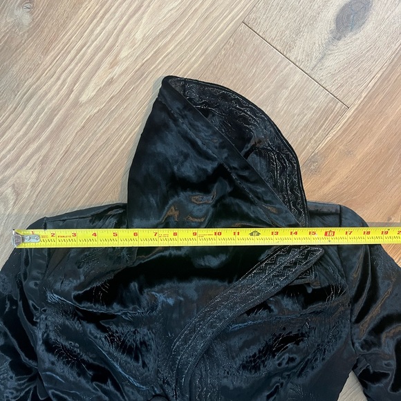 Black Silky Coat Jaeger Limited Edition - Picture 16 of 17